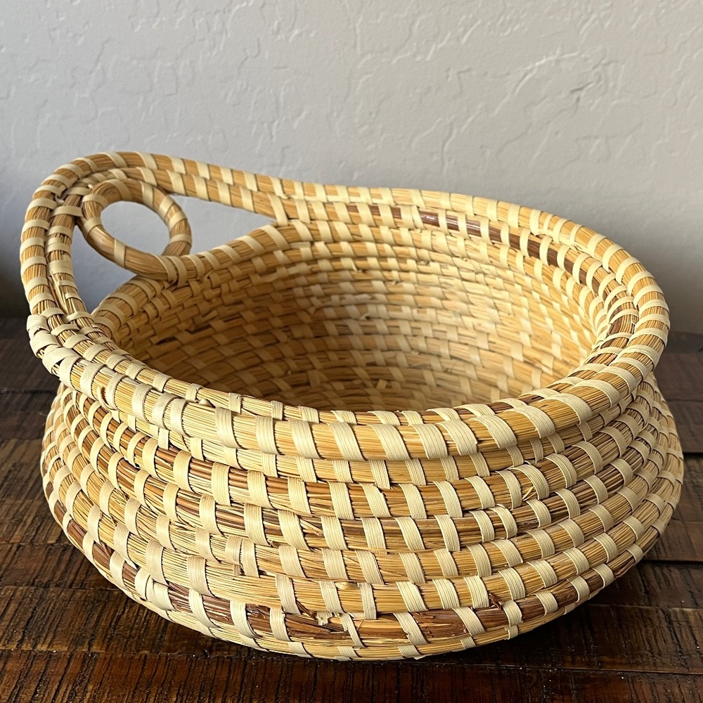 Sweetgrass Basket - Charleston Gullah Folk Art